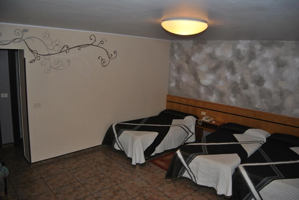 Hotel Palacio De Los Vallados Lastres Exterior foto